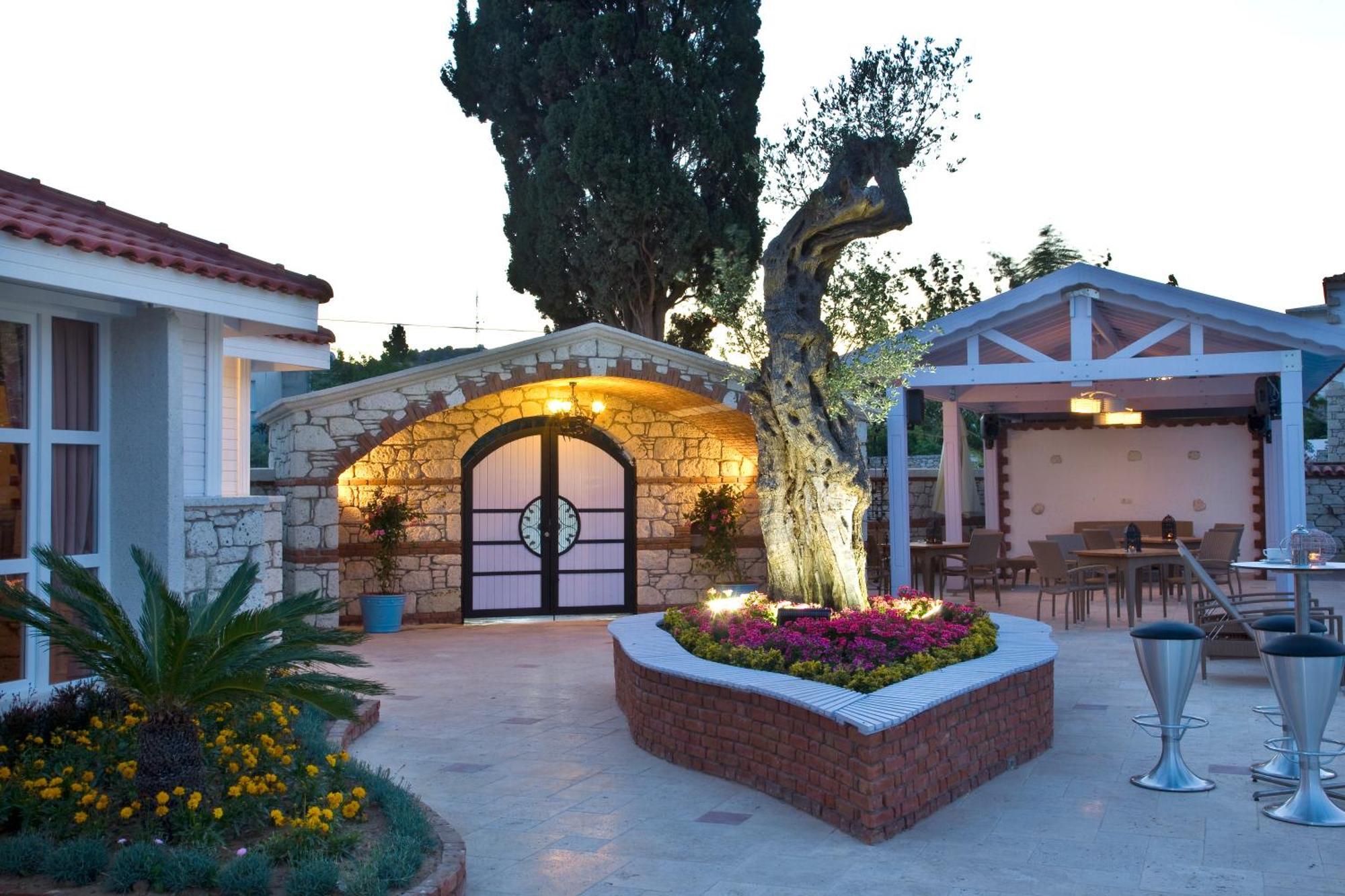 Casa Oliva Alacati - Adults Only 14 Plus מראה חיצוני תמונה
