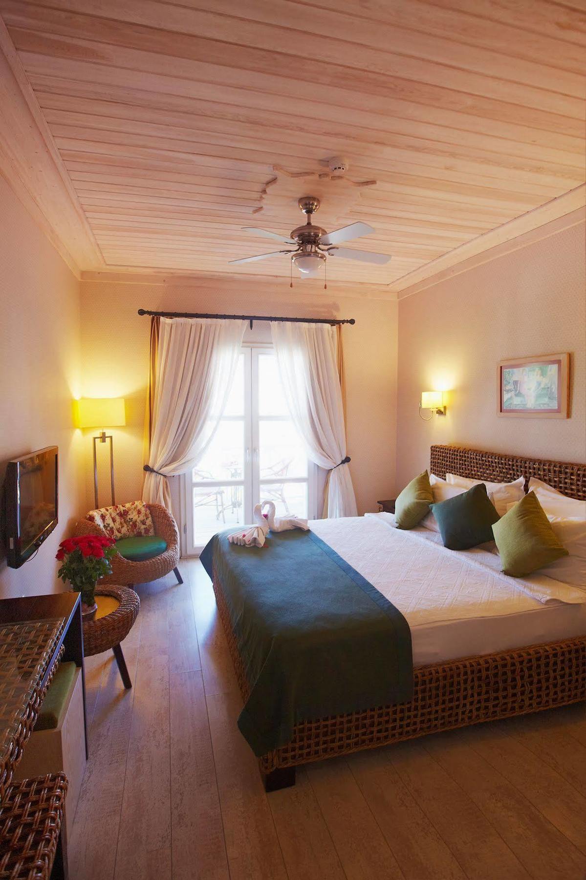 Casa Oliva Alacati - Adults Only 14 Plus מראה חיצוני תמונה