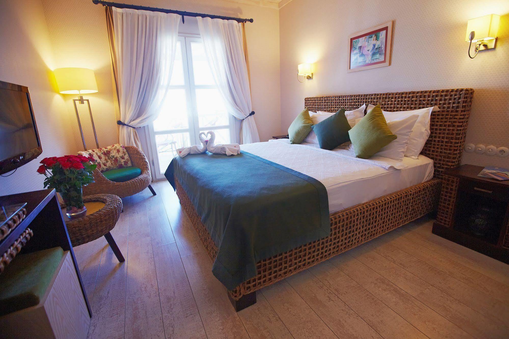 Casa Oliva Alacati - Adults Only 14 Plus מראה חיצוני תמונה